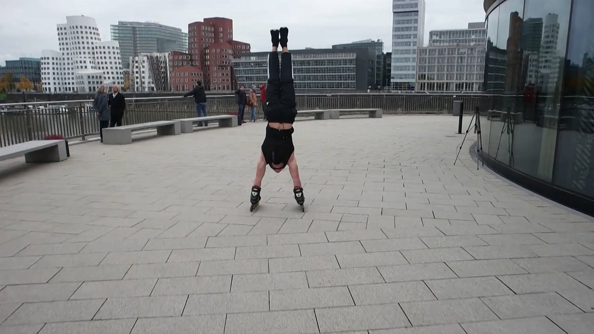This barmy bloke has taught himself to be a top rollerblader – using only his hands. (Photo: AP screengrab)