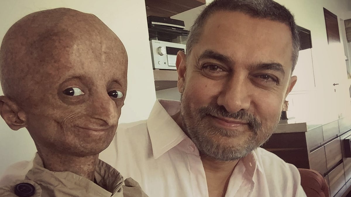 Aamir Khan with Nihal Bitla. (Photo:<a href="https://www.facebook.com/TeamNihal/">Team Nihal</a>)