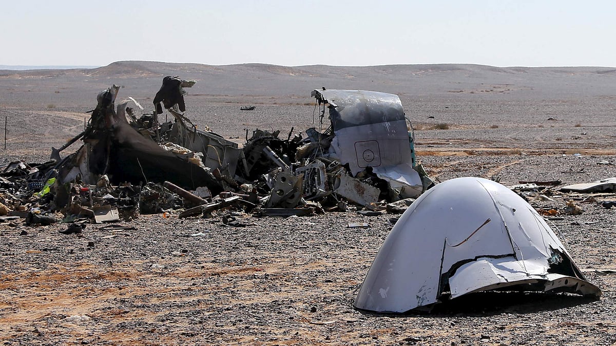 The crash site of the Russian Airlines flight that exploded in Egypt. (Photo: Reuters)