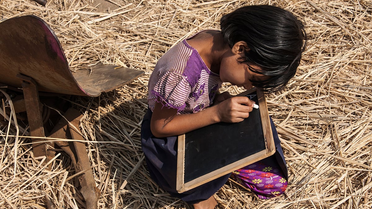 While the country may have embraced the ‘<i>Beti Bachao Beti Padhao</i>’ slogan, conditions are far from conducive for girls pursuing an education in India. (Photo: Reuters)