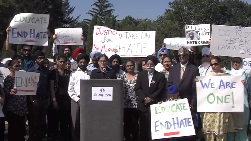  Sikh Coalition in Chicago protesting against hate crimes directed towards Sikhs. (Photo courtesy: Twitter/@Sikhcoalition)