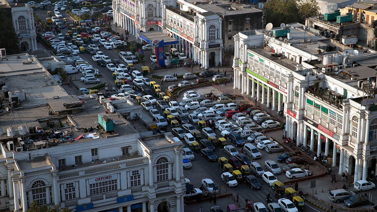 Connaught Place is one of the two areas under the NDMC that is flooded with restaurants and bars. 