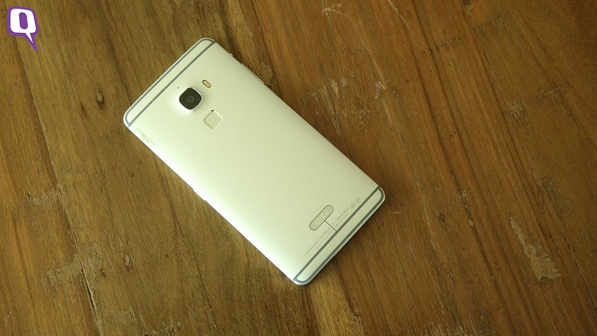LeEco’s big screen smartphone Le Max. (Photo: <b>The Quint</b>)