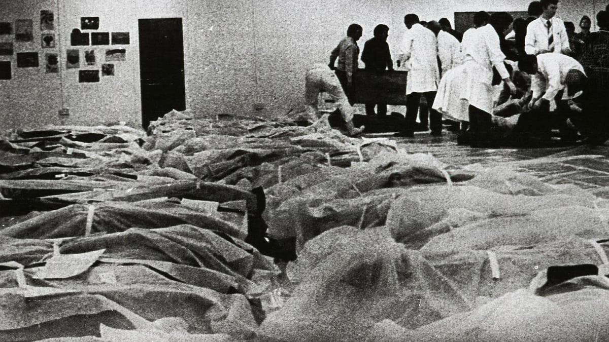 Victims of the Air India jumbo jet which crashed 150 miles off the coast of Cork, Ireland at the Cork Regional Hospital on 24 June 1985. (Photo: Reuters)