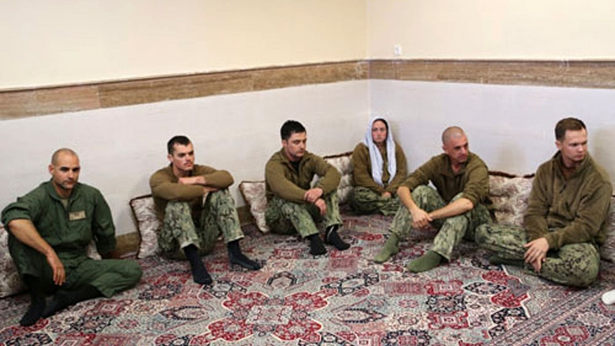 This picture released by the Iranian Revolutionary Guards on Wednesday, 13 January 2016, shows detained American Navy sailors in an undisclosed location in Iran. (Photo: AP)