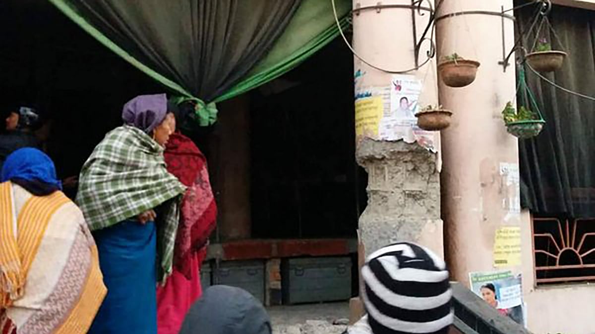 The damaged pillars of Imphal’s Mothers’ Market. (Photo Courtesy: <a href="https://twitter.com/BinaNepram/status/683873567193174016">Twitter</a>)