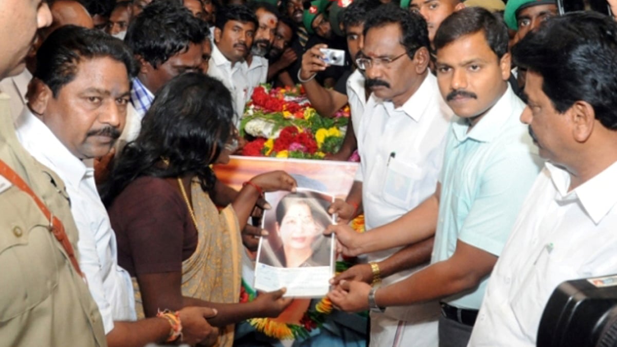 Cheque with a picture of Jayalalithaa on top of it. (Photo Courtesy: <i>The News Minute</i>)