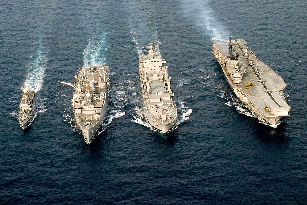 International Fleet Review 2016 Rehearsals at Vizag. (Photo: Twitter/<a href="https://twitter.com/PIB_India/status/694821467574259712">@PIB_India</a>)