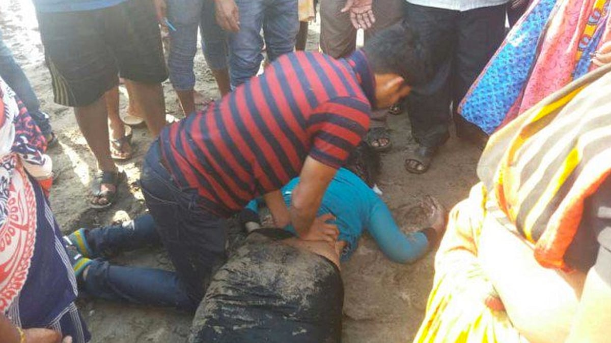 Parents of some of the college students who drowned at Murud-Janjira beach have alleged negligence by college authorities (Courtesy: Facebook/ <a href="https://www.facebook.com/permalink.php?story_fbid=922668587828828&amp;id=361747147254311">Voice of Borli</a>)