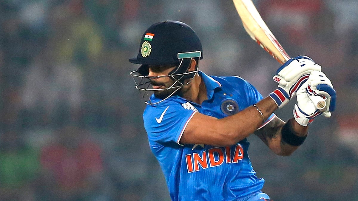Virat Kohli batted with a lot of grit against Pakistan’s Mohammad Amir in the Asia Cup game on Saturday. (Photo: AP)