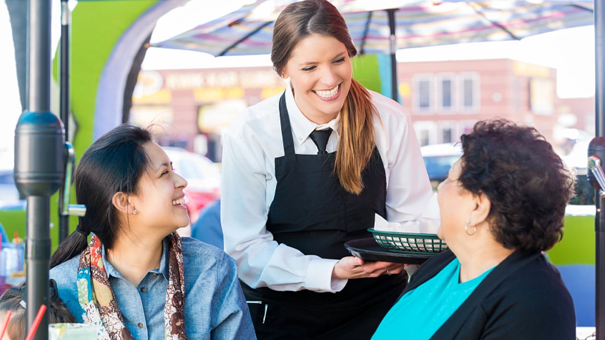 Wouldn’t it be worth it to look up from the mobile phones and laptop screens once in a while to look at the people around us? (Photo: iStock)