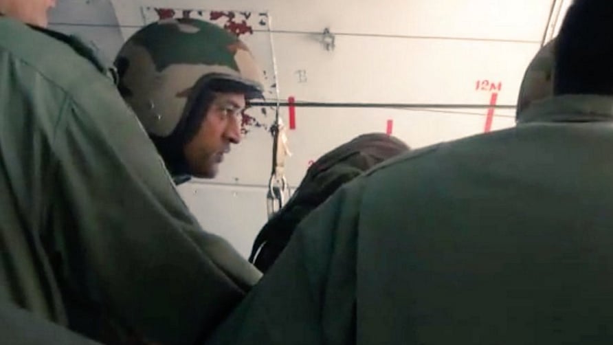 MS Dhoni’s first parachute jump. (Photo: Twitter/<a href="https://twitter.com/msdhoni">@msdhoni</a>)