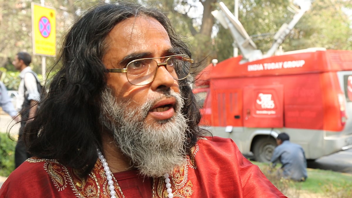 Swami Omjee of the Hindu Mahasabha (Photo: <b>The Quint</b>)