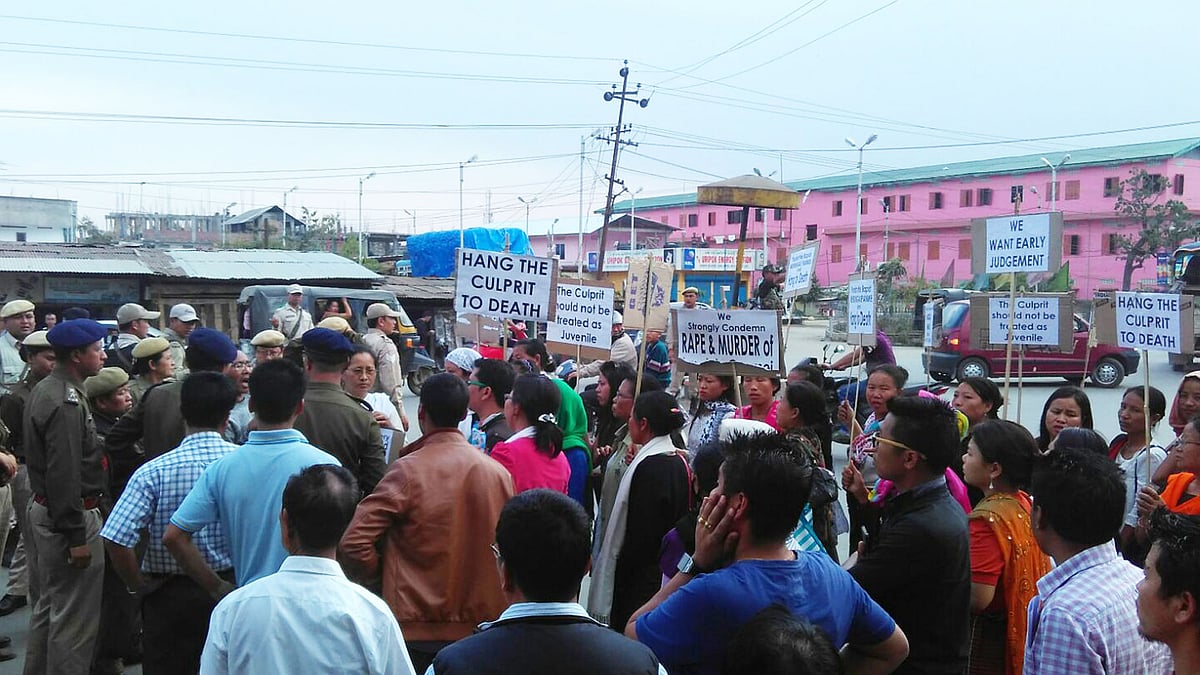 Protesters demanding harsh punishment against the accused. (Photo: <b>The Quint</b>)
