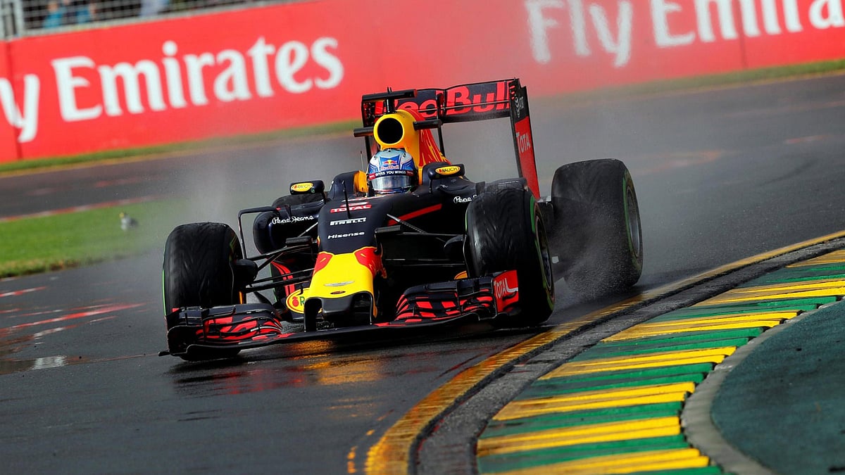 Daniel Ricciardo from Red Bull Racing during practice session at Aurstralian Grand Prix. (Photo Courtesy: <a href="http://www.formula1.com/content/fom-website/en/latest/features/2016/3/gallery---the-best-images-from-australia.html">Formula 1</a>)