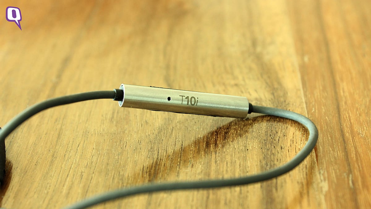 RHA T10i headphones. (Photo: <b>The Quint</b>)