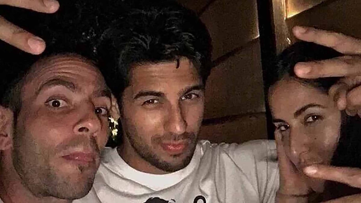 Baar Baar Dekho shooting ends. (Photo: <a href="https://twitter.com/Baar_BaarDekho/status/704519589879803904">Twitter</a>)