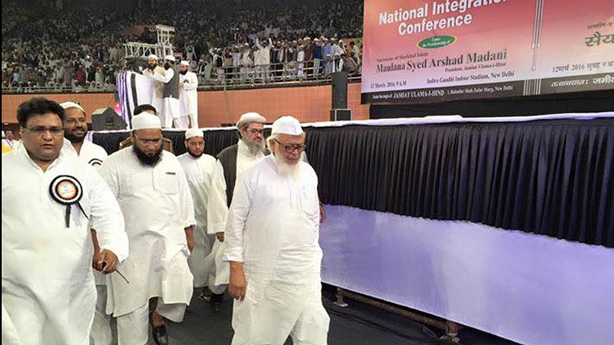 Jamiat president Maulana Syed Arshad Madani at  the National Integration Conference event. (Photo: twitter/<a href="https://twitter.com/AkhlaqueAzmi">@<b>AkhlaqueAzmi</b></a>)
