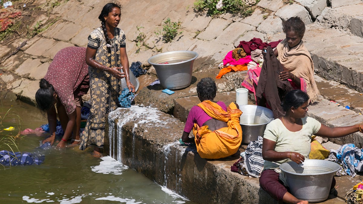 Despite rising levels of literacy,the proportion of working women in India’s formal labour force is only 27 percent. (Photo: iStockPhoto)