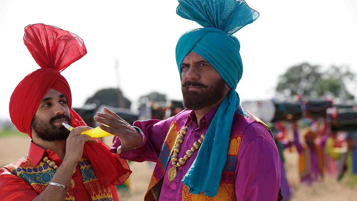 

Vir Das and Boman Irani (Movie Still - <i>Santa Banta Pvt. Ltd</i>)