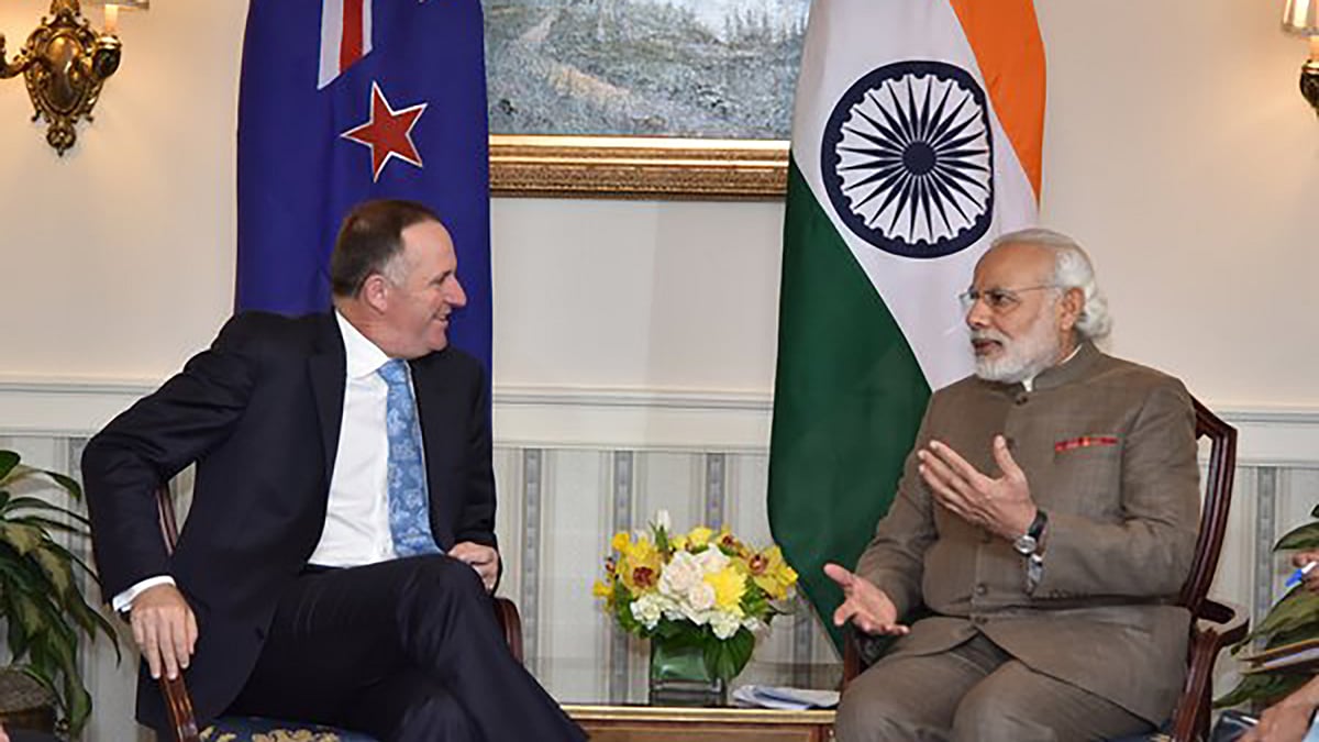 Prime Minister Narendra Modi with his New Zealand counterpart John Key. (Photo: <a href="https://twitter.com/narendramodi/status/715600469377163264">Twitter</a>)
