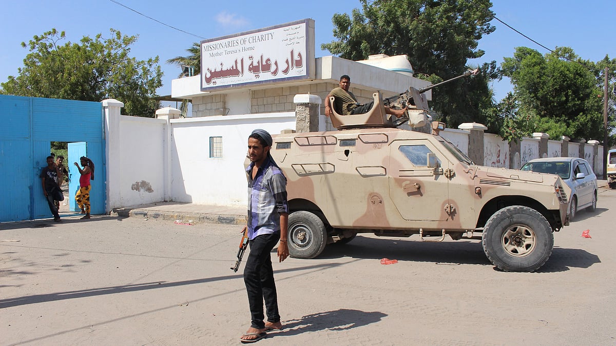 Yemeni security forces gather outside an elderly care home after it was attacked by gunmen in the port city of Aden, Yemen. (Photo: AP)