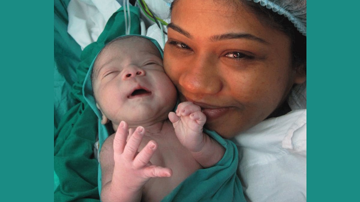 This photo means so much! Mom Harsha Chavda, India’s second test tube baby, gives birth to her own son in Mumbai (Photo courtesy: Dr Indira Hinduja)