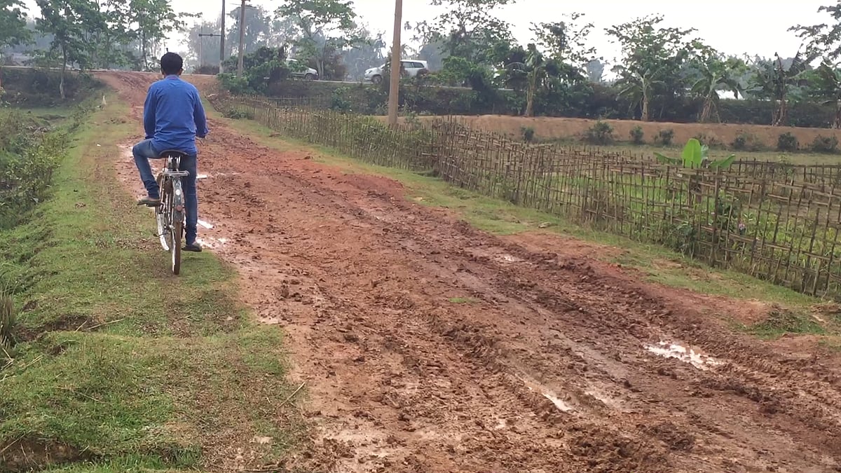 <b>The Quint</b> travelled to the interiors of Assam CM Tarun Gogoi’s constituency, Titabor, to do a ground reality check. (Photo: <b>The Quint</b>)