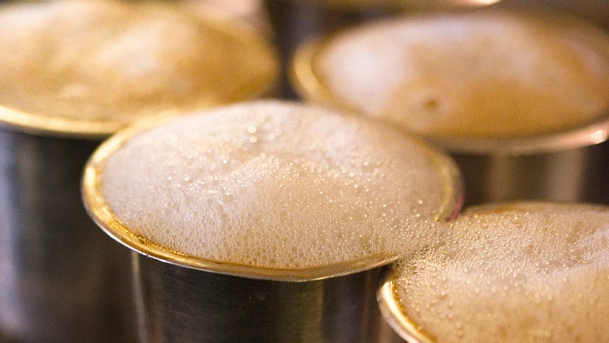 It took less than a century for coffee to become a tradition in Tamil households. As Tam Brams would put it, ‘you had me at Vanakkam!’ (Photo Courtesy: Wiki Commons)