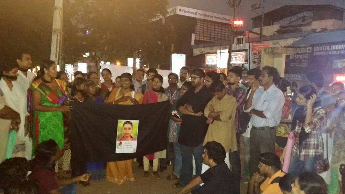 No arrests have been made so far in the Jisha murder case. (Photo Courtesy: <a href="https://www.facebook.com/riderseyne/photos/a.1409487595978291.1073741830.1409081942685523/1680270872233294/?type=3&amp;theater">Riders Eyne</a> Facebook Page)