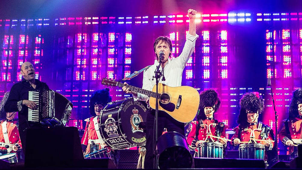 Paul McCartney in concert in Vancouver. (Photo: Twitter @PaulMcCartney)