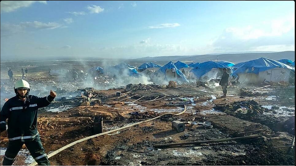 The camp is home to hundreds of people who have fled from the surrounding Aleppo and Hama provinces. (Photo: <a href="https://twitter.com/HadiAlabdallah">@HadiAlabdallah</a>)