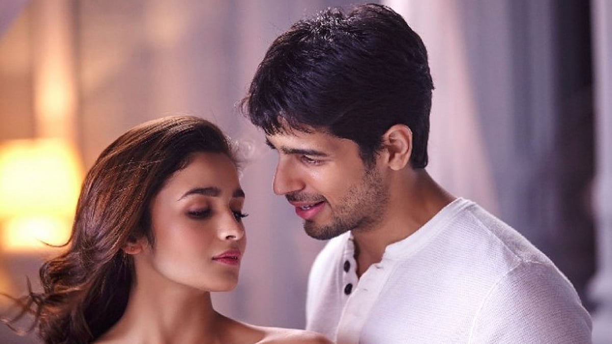 Actors Sidharth Malhotra and Alia Bhatt in Kapoor and Sons. (Photo Courtesy: <a href="https://www.youtube.com/watch?v=AJ-7X6cvOhY">YouTube/SonyMusicIndia</a>)
