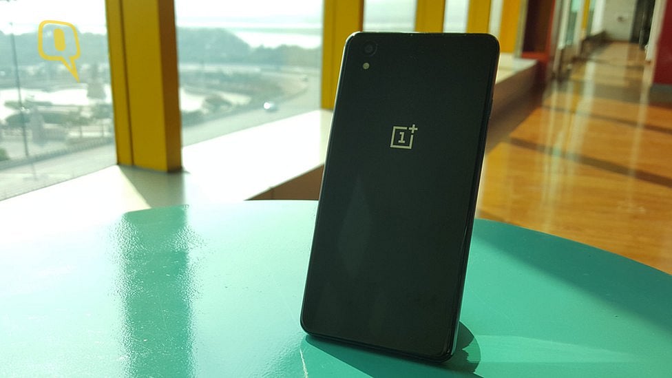 OnePlus X. (Photo: <b>The Quint</b>)