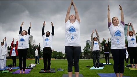 International Yoga Day observed all over the world after UN General Assembly adopted the resolution (Photo: Twitter Screengrab)