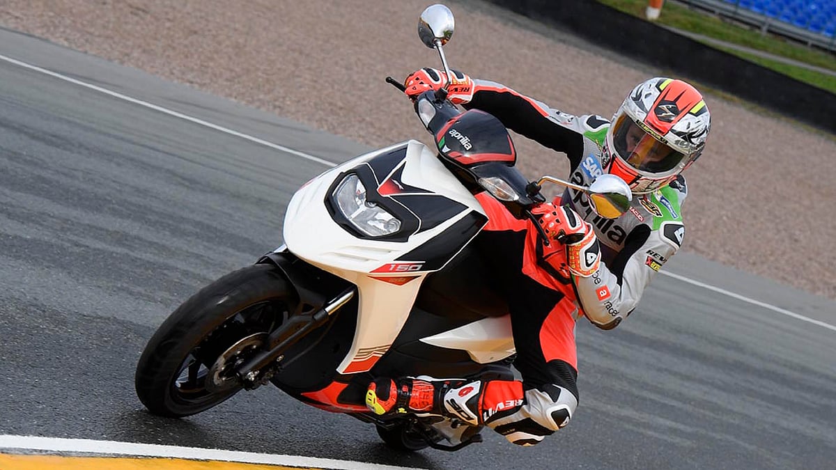 Aprilia SR 150 is finally coming to India. (Photo Courtesy: <a href="http://www.aprilia.com/in_EN/models/scooters/sr/SR-150/#">Aprilia</a>)