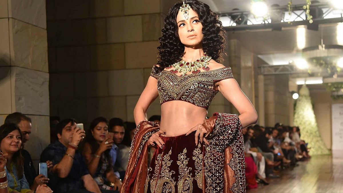 

Kangana Ranaut walked the ramp for Manav Gangwani. (Photo: Yogen Shah)