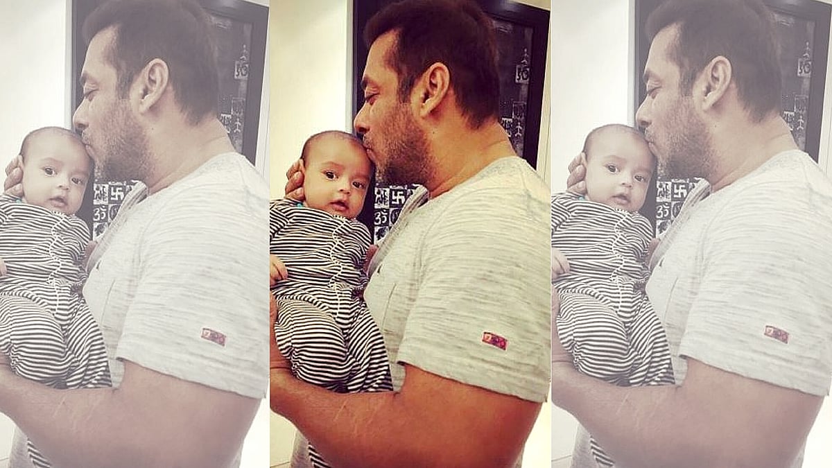 Salman Khan with his nephew Ahil. (Photo courtesy: Twitter/ <a href="https://twitter.com/khanarpita/status/738230969648324609?ref_src=twsrc%5Etfw">khanarpita</a>)