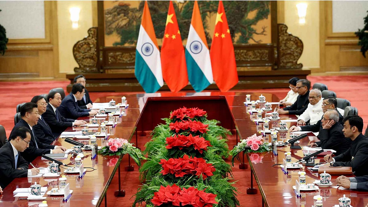 Pranab Mukherjee meets Chinese President Xi Jinping on May 26, 2016 (Photo Courtesy: Reuters)
