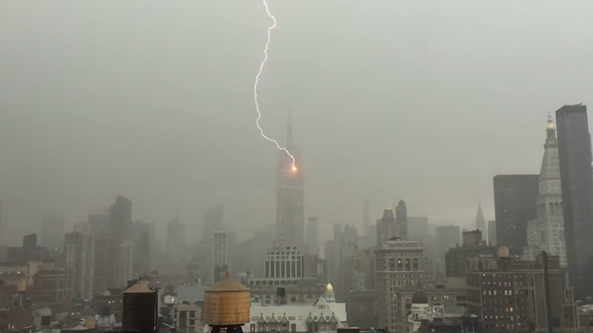 Lightening striking the Empire State Building is not uncommon as it happens nearly 23 times a year. (Photo: YouTube Screenshot)