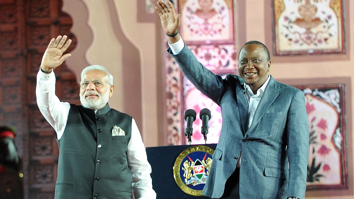 Prime Minister Narendra Modi (L) and Kenyan president Uhuru Kenyatta. (Photo: AP)