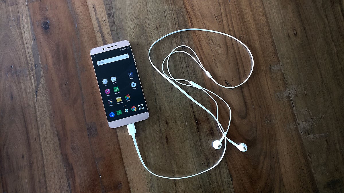 Time to ditch the 3.5-mm jack for the new-age music tech. (Photo: <b>The Quint</b>)