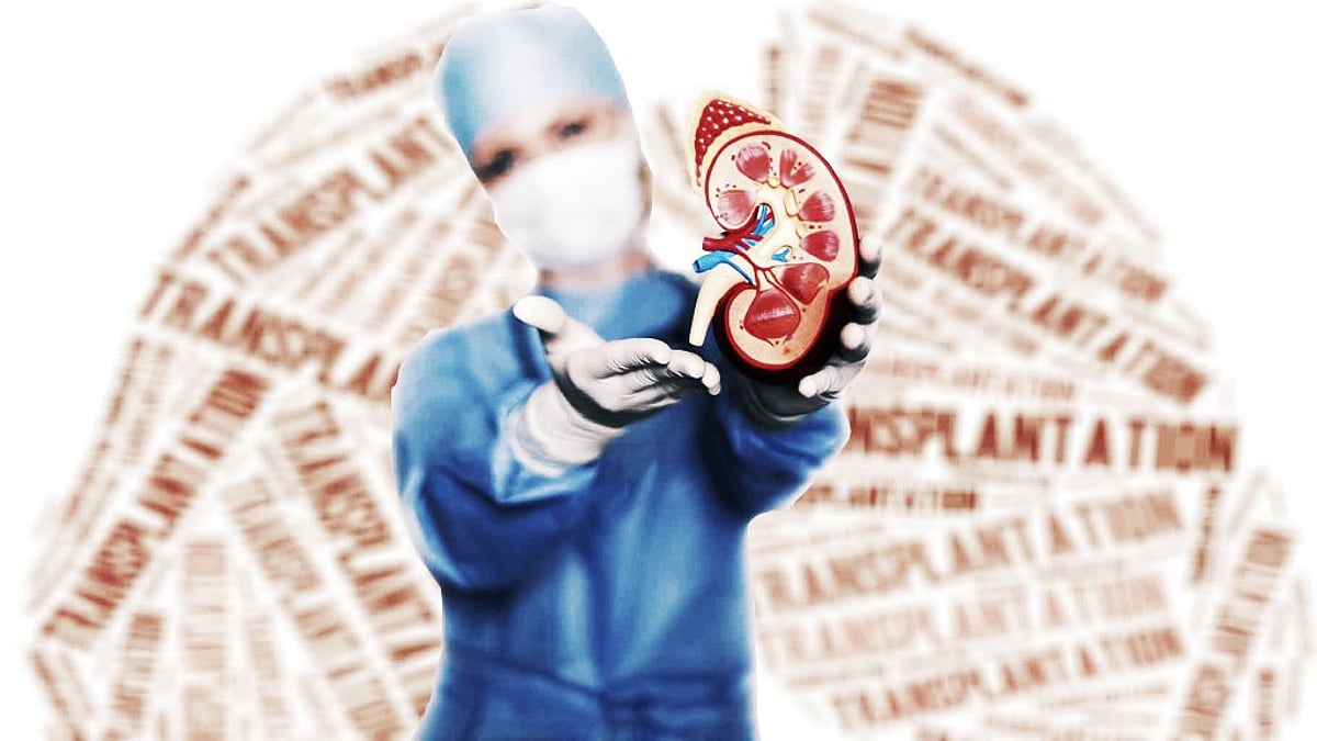 1 in 5000 patients in India on the waitlist actually gets an organ. The sad part is that around only 1 to 2% of Indians donate their organs in comparison to nearly 80% in the West. (Photo: iStock/Altered by <b>The Quint</b>)