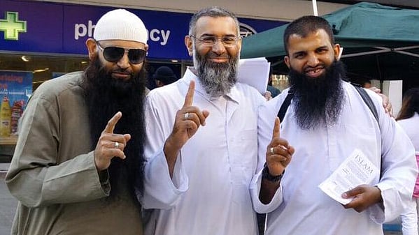 The Islamic Roadshow in Woodgreen in North London on 11 July 2015. (Photo: Twitter/<a href="https://twitter.com/anjemchoudary/media?lang=en">Anjem Choudary</a>)