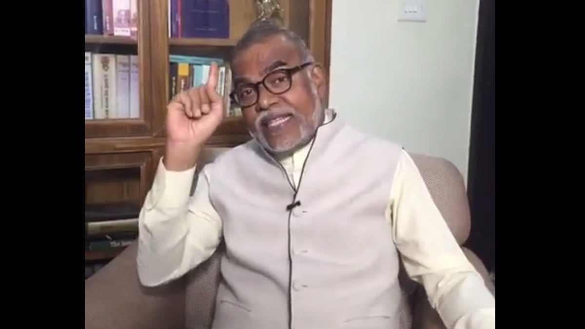Dr Narendra Jadhav thinks surnames propagate a caste consciousness. (Photo: The Quint)