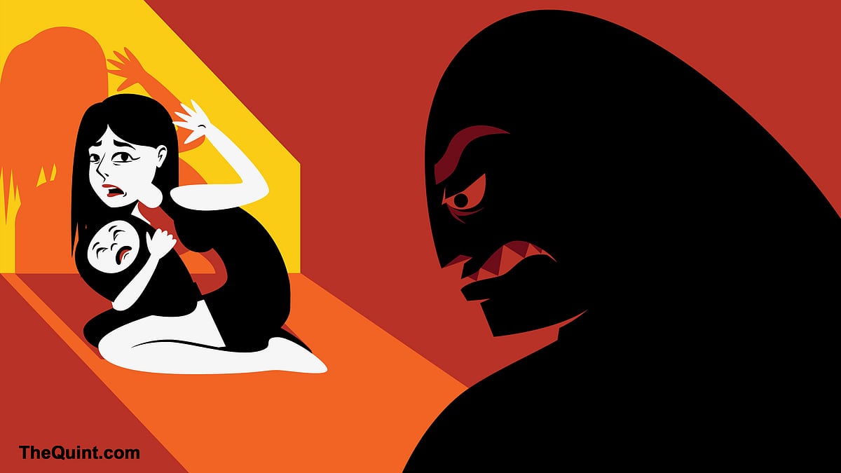 Recent CAG report slams the UP government for an alarming rise in crimes against women across the state. (Photo: iStock/ Altered by <b>The Quint</b>)