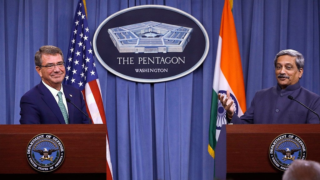 Defence Secretary Ashton Carter listens as Indian Defence Minister Manohar Parrikar speaks during their joint news conference at the Pentagon, 29 August 2016. (Photo: AP)