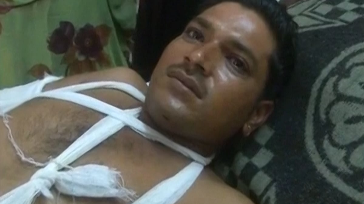 Victim admitted to hospital after being thrashed by debtors (Photo: ANI Screengrab)