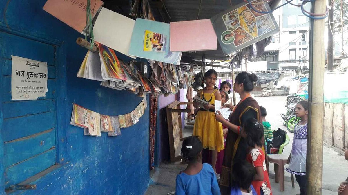 Muskan at her library. (Photo Courtesy: <a href="https://www.mygov.in/task/women-transforming-india-womentransform/">mygov.in</a>)