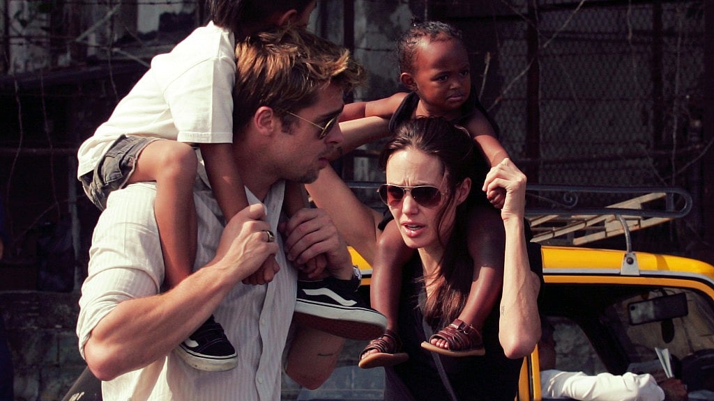 Brad Pitt and Angelina Jolie walking with their kids  near the Taj Mahal Hotel in Mumbai. (Photo: Reuters)
